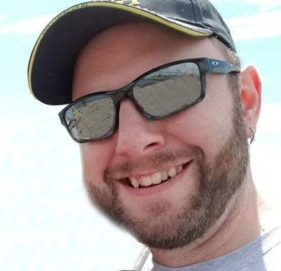 CaptaineAwe-sum!=''?CaptaineAwe-sum:Jason Ellison