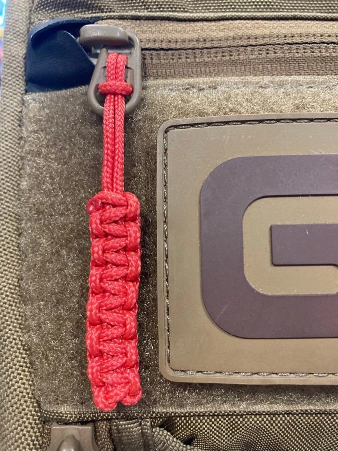 KB Zipper Pulls